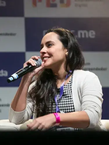 Karen Neves